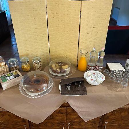 La Fattoria Di Carlotta Villa Maenza Eksteriør billede