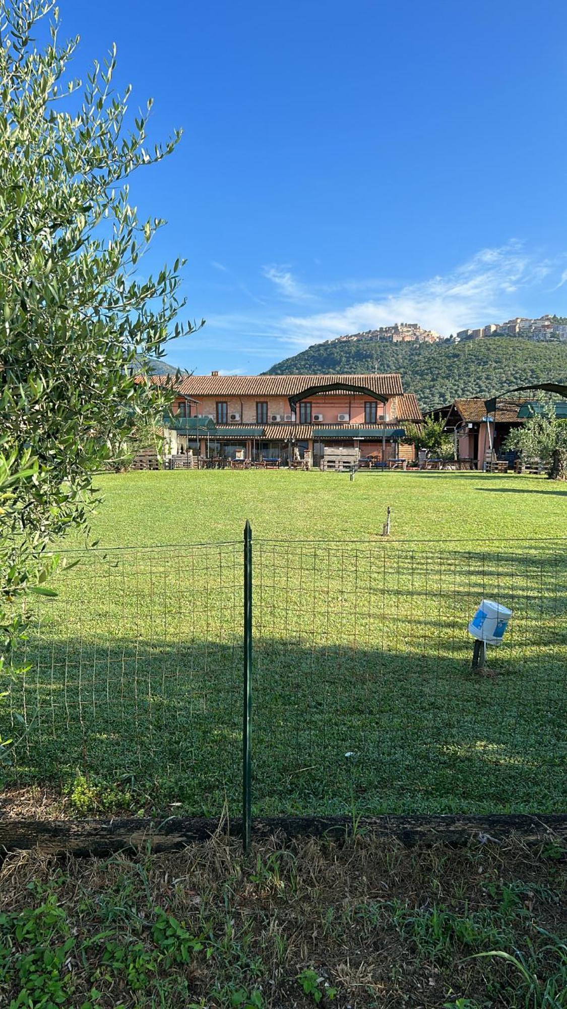 La Fattoria Di Carlotta Villa Maenza Eksteriør billede